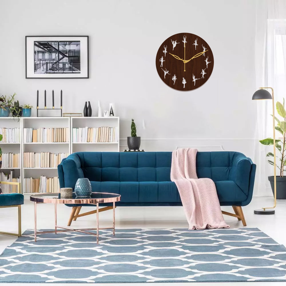 Designer Decorative Wall Clock with Modern Look