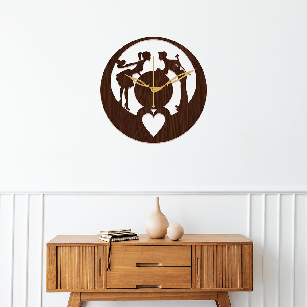 Vintage Style Decorative Wall Clock for Living Spaces