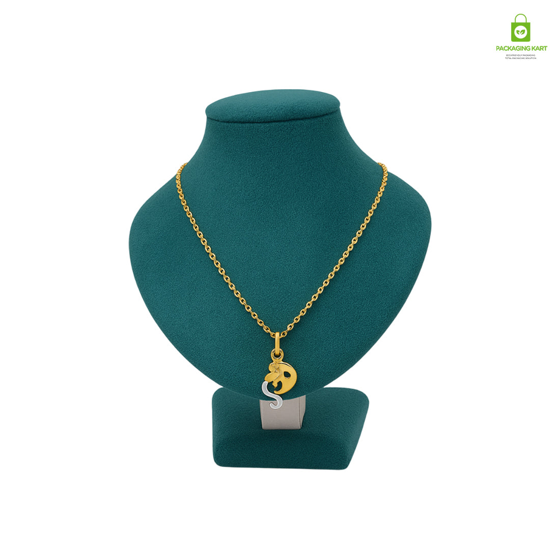 Elegant Green Velvet Jewellery Set for Women ā Premium Look