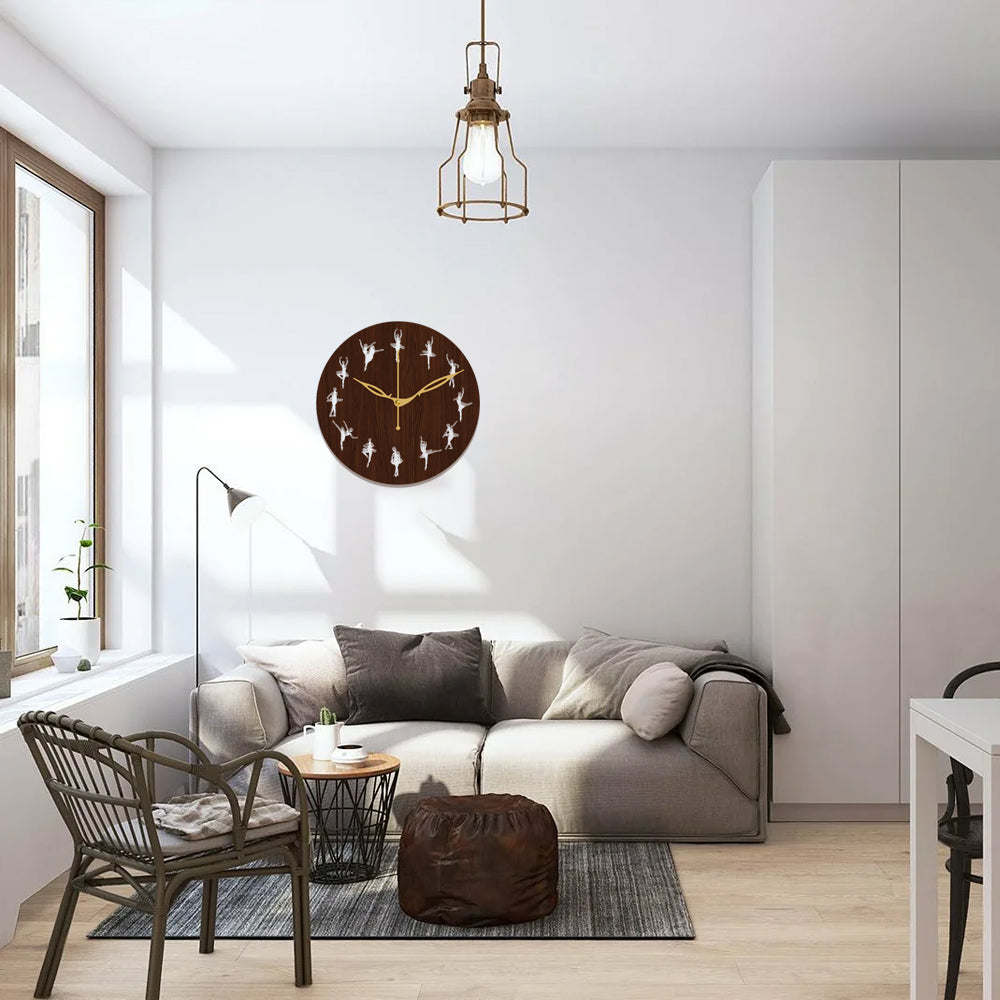 Designer Decorative Wall Clock with Modern Look