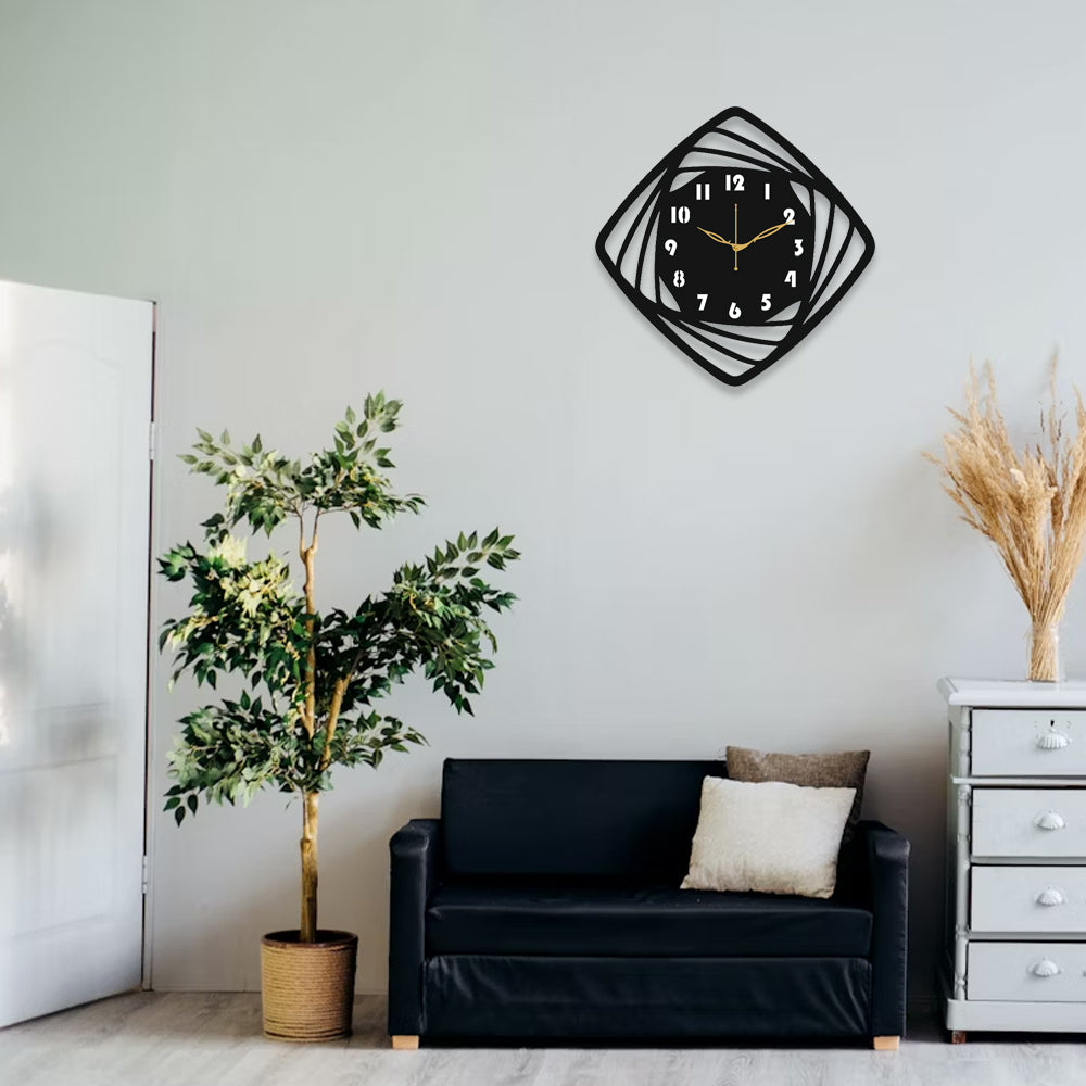 Traditional Decorative Wall Clock with Classic Design