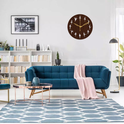 Designer Decorative Wall Clock with Modern Look